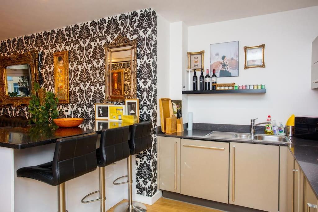 Unique & Welcoming 2Bd Flat In Limehouse Apartment London Exterior photo
